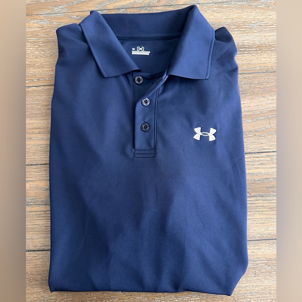 Navy Under Armour short sleeve polo size lg